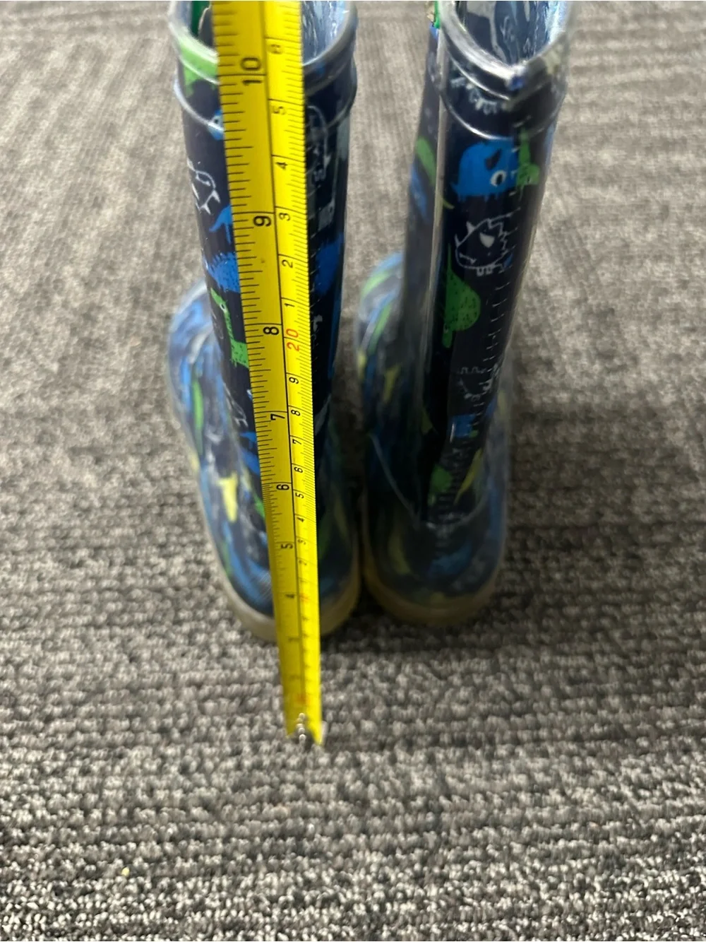 Children's Sz 6 Dinosaur Cartoon Waterproof & Slip-resistant Rain Boots